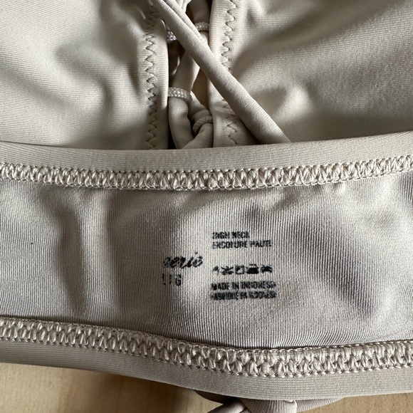 Aerie Ivory Lace Up High Neck Swimsuit Bikini Top Size Large EUC - Picture 8 of 8